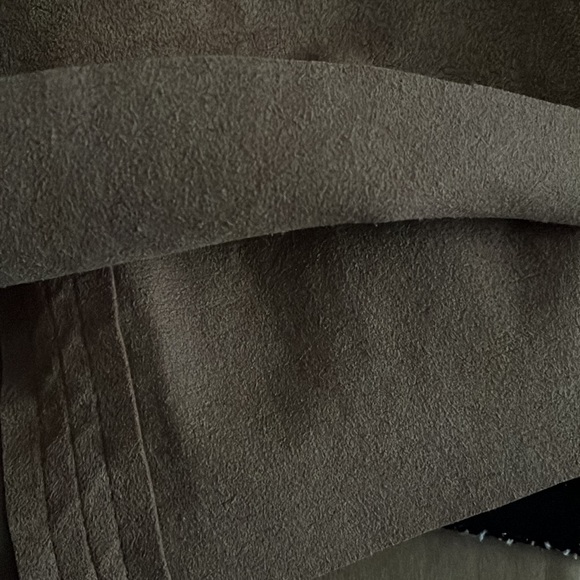 Vintage ultrasuede tan skirt size medium - Picture 5 of 6